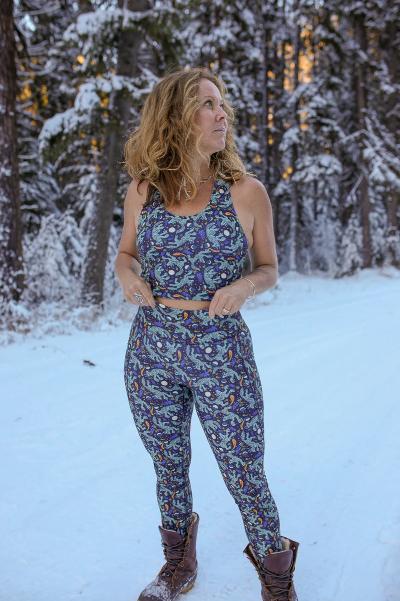 Earned It Legging | Dancing Lupine - Image 5