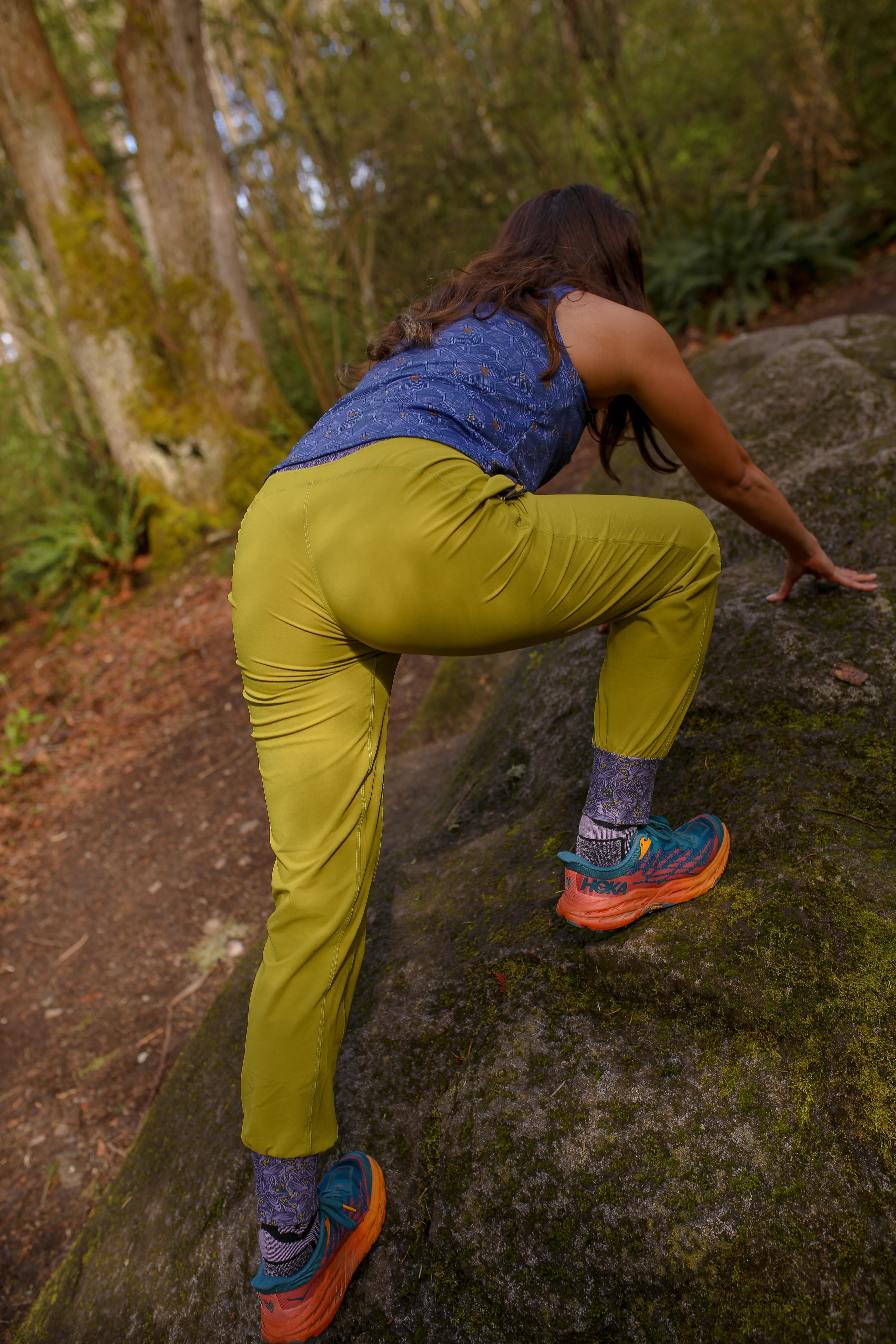 Follow Through Pant | Pistachio - Image 5