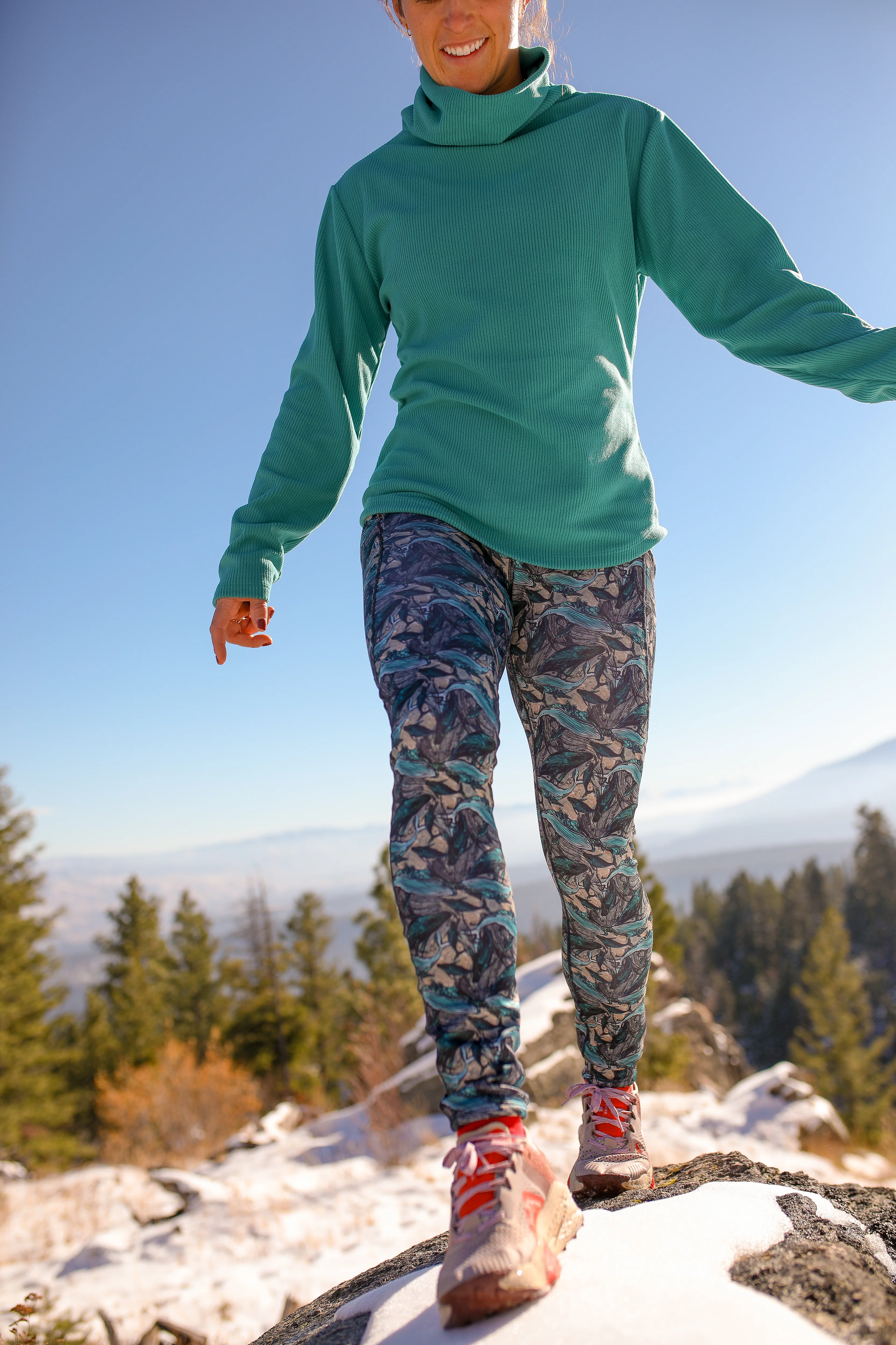 Go There Fleece Legging | Oh Whale - Image 3